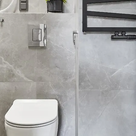 Househost :miodowa 42/4a * 크라쿠프