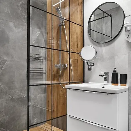 Househost :miodowa 42/4a Краков